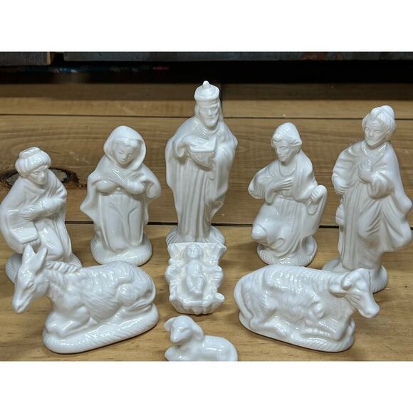 9 Piece White Ceramic Christmas Nativity Scene Set Figures. Faith. Jesus. - Picture 1 of 7